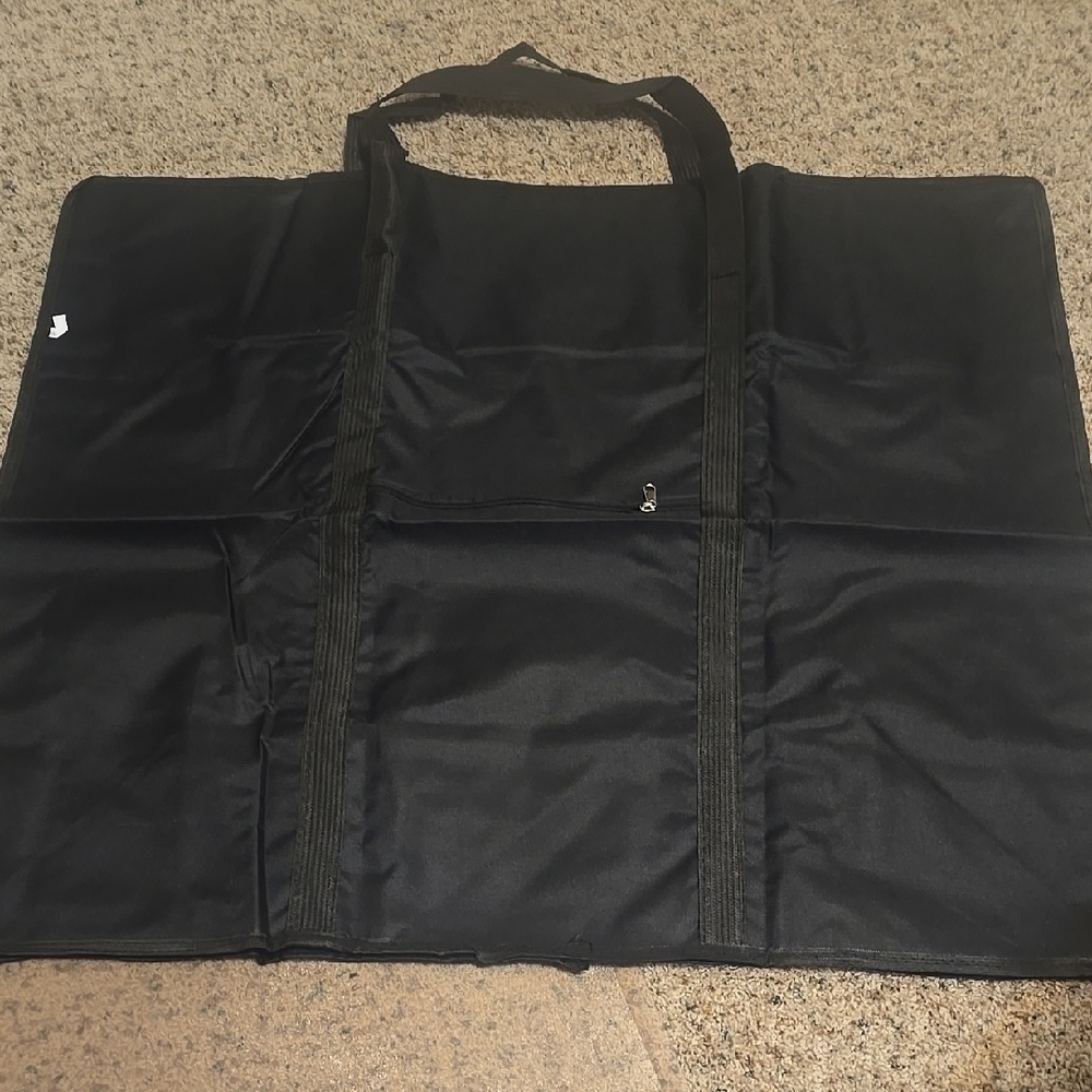 Black portfolio bag‎
